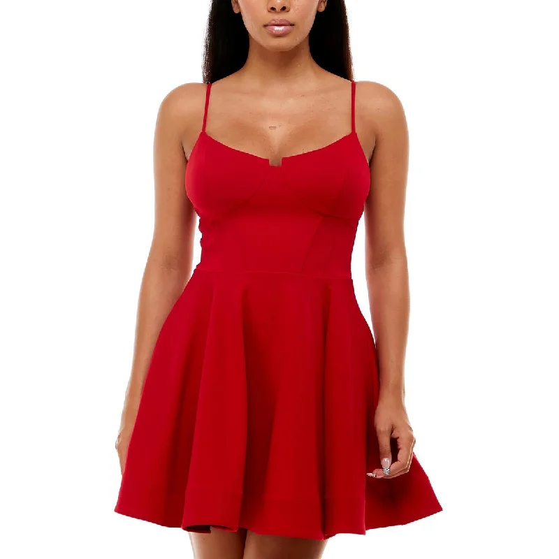 B. Darlin Womens Juniors Sweetheart Neck Mini Fit & Flare Dress