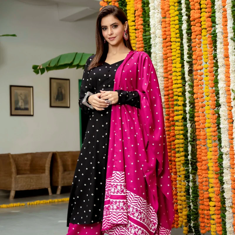 Black & Pink Buttoned Kurta Dupatta Pant Set with Pompoms - SOM