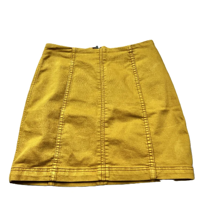 Yellow Skirt Mini & Short By Free People, Size: 4