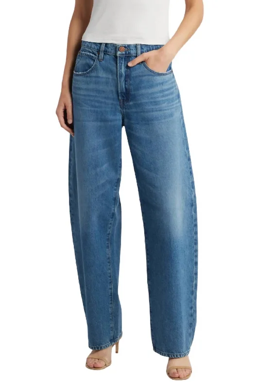 Low Slung Barrel Leg Jeans In Caramia