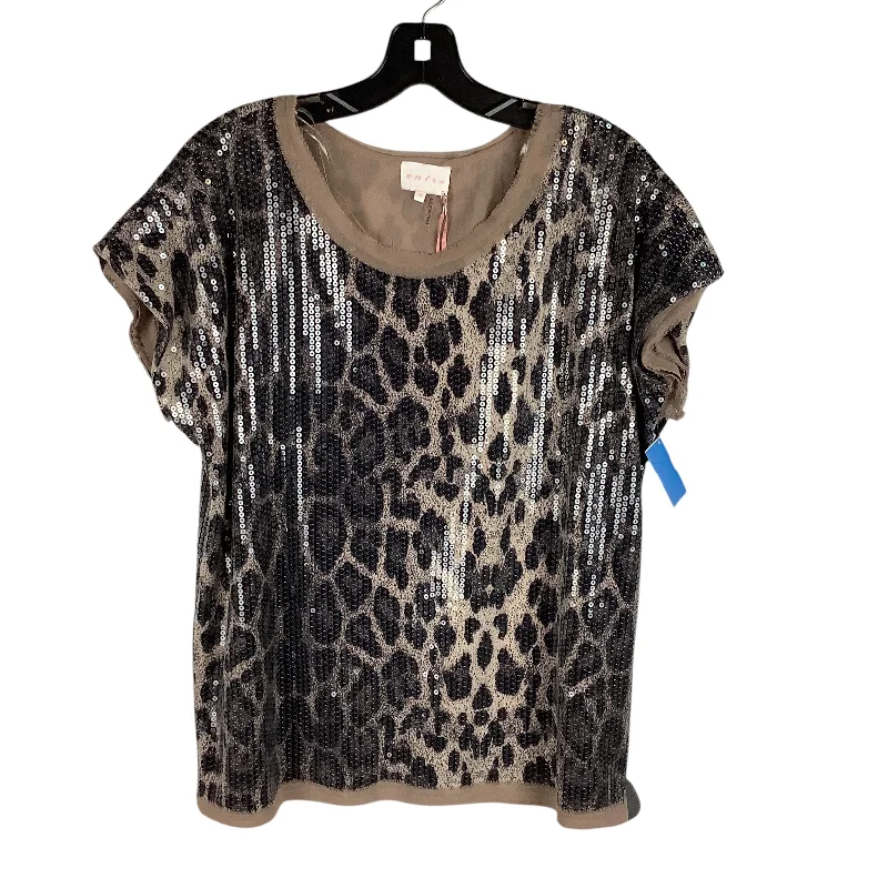 Top Short Sleeve By Cmc In Animal Print, Size: M